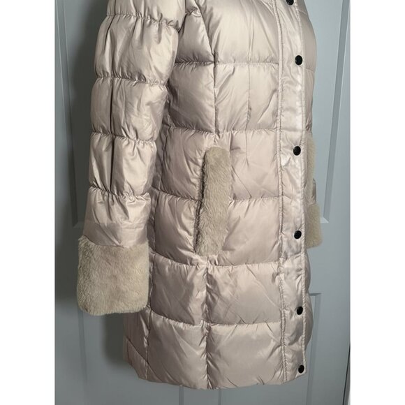 Long Puffer Coat with Fur Trim and Hood Laundry By Shelli Segal - Picture 3 of 9